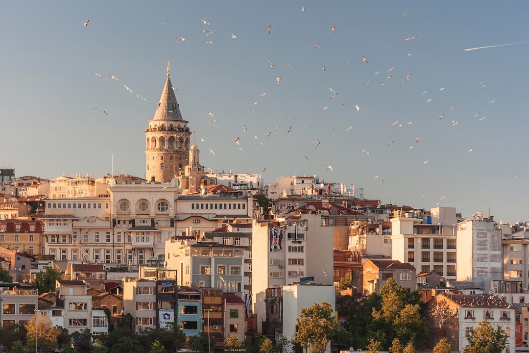 İstanbul Boğazı ve Galataport manzarası